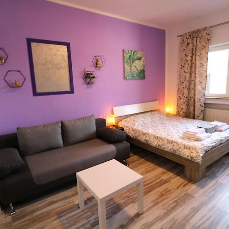 Charming Cozy Studio - Old Town - Free Minibar Apartment บูคาเรสต์ ภายนอก รูปภาพ