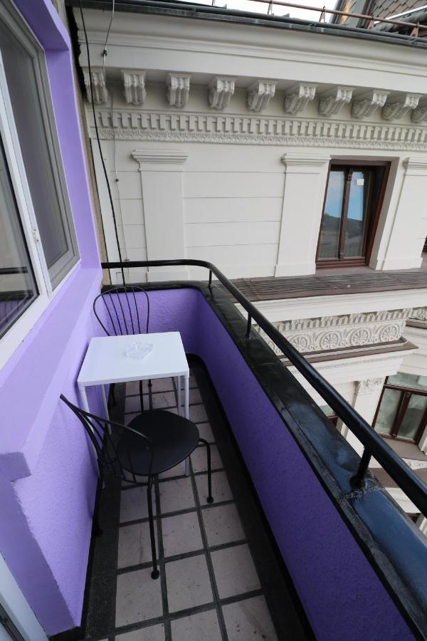 Charming Cozy Studio - Old Town - Free Minibar Apartment บูคาเรสต์ ภายนอก รูปภาพ