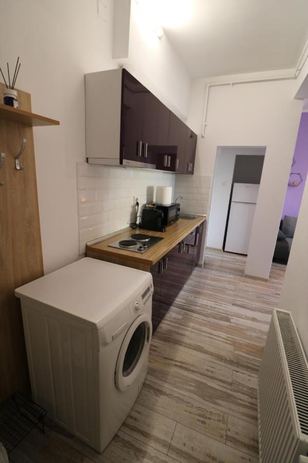 Charming Cozy Studio - Old Town - Free Minibar Apartment บูคาเรสต์ ภายนอก รูปภาพ